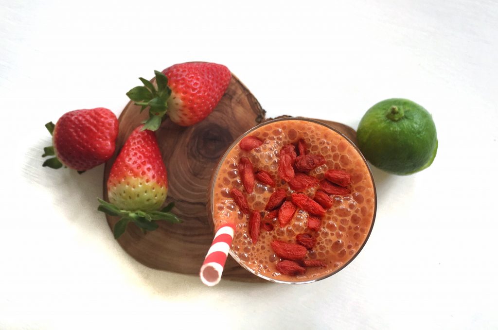 Long Living Goji Strawberry Smoothie Recipe