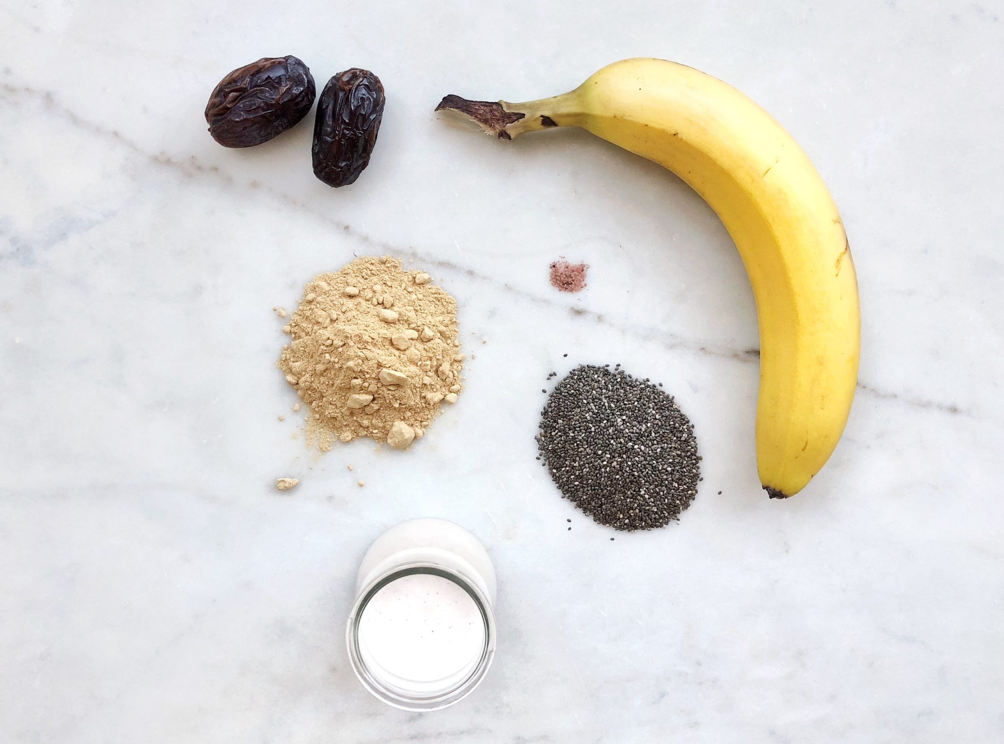 Hormone Balancing Maca-Caramel Smoothie Bowl