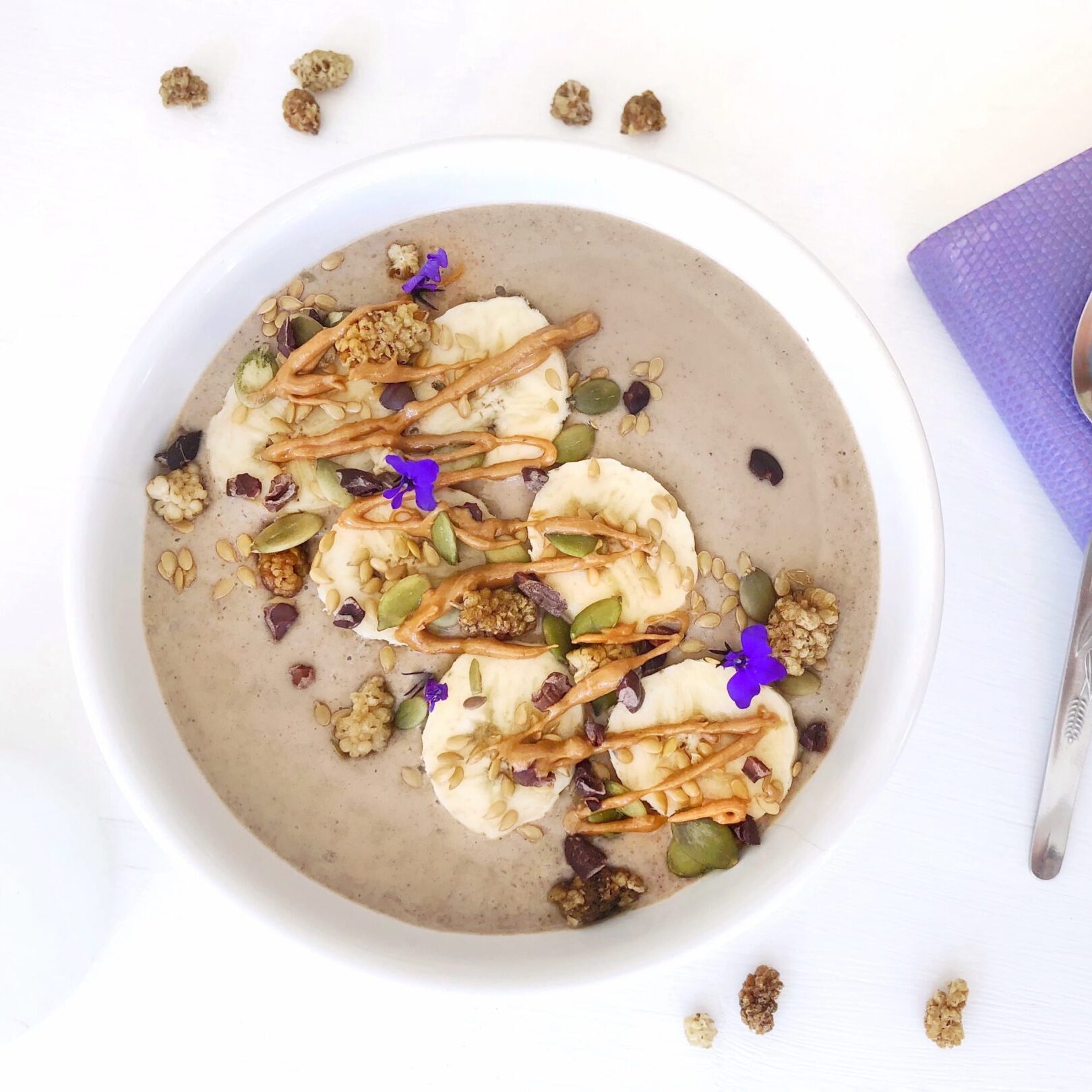 Hormone Balancing Maca-Caramel Smoothie Bowl