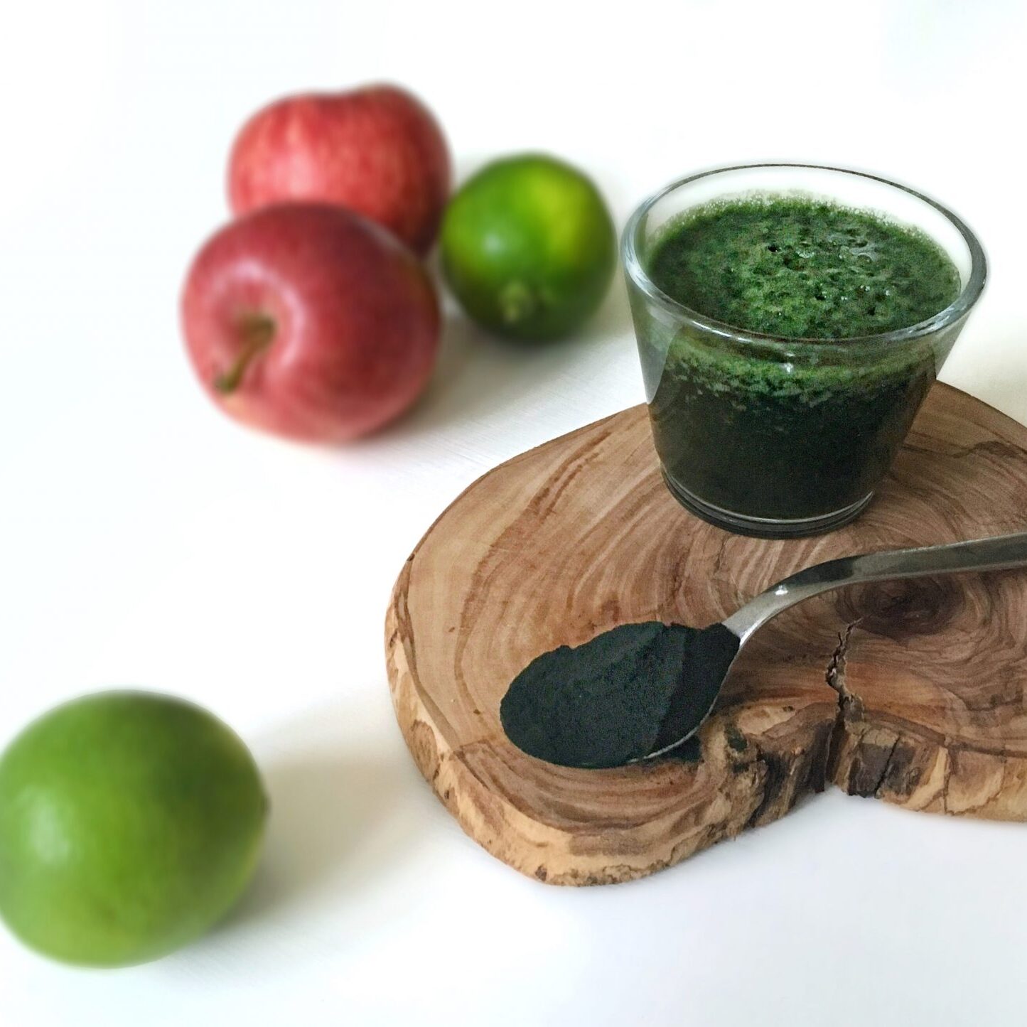 Sweet Spirulina shot main